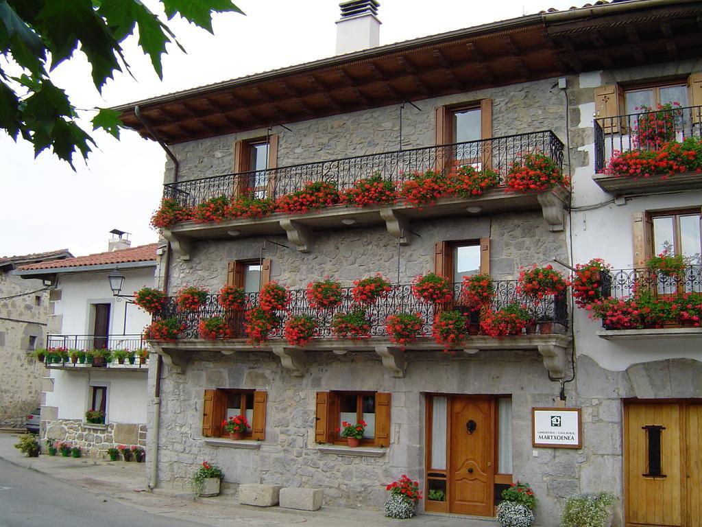 Casa Rural Martxoenea Landetxea Hotel Arruazu Esterno foto