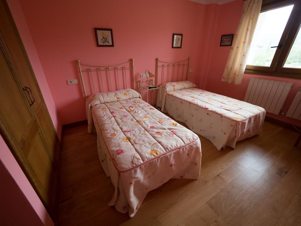 Casa Rural Martxoenea Landetxea Hotel Arruazu Esterno foto