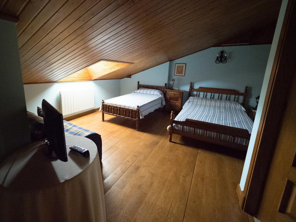 Casa Rural Martxoenea Landetxea Hotel Arruazu Esterno foto