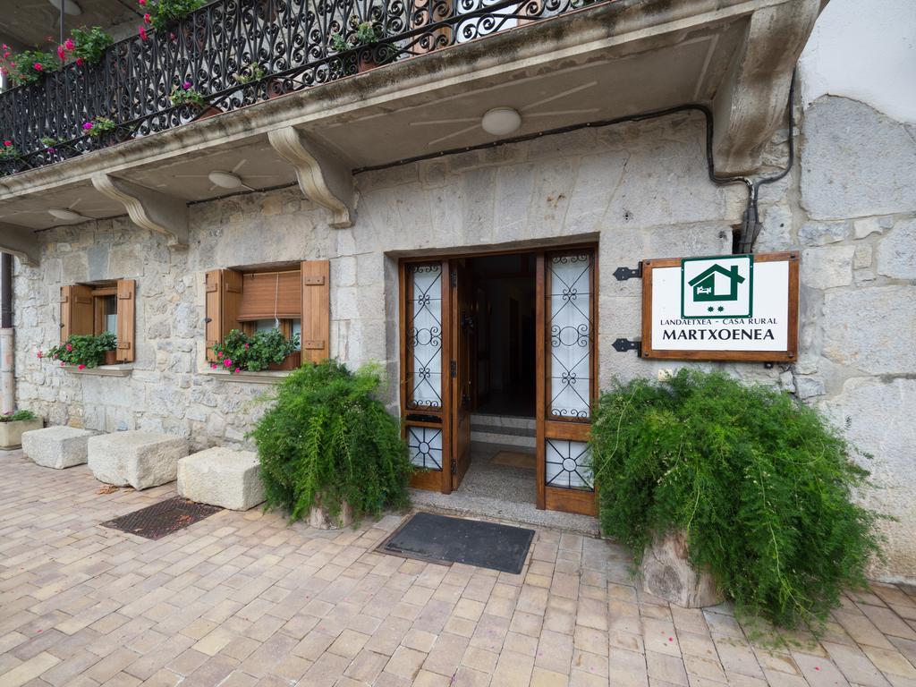 Casa Rural Martxoenea Landetxea Hotel Arruazu Esterno foto